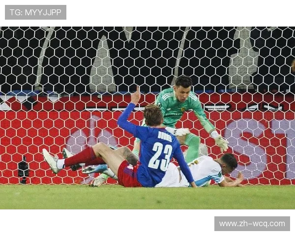 摩纳哥攻势足球哲学对决马赛高压逼抢，2-2平局收场